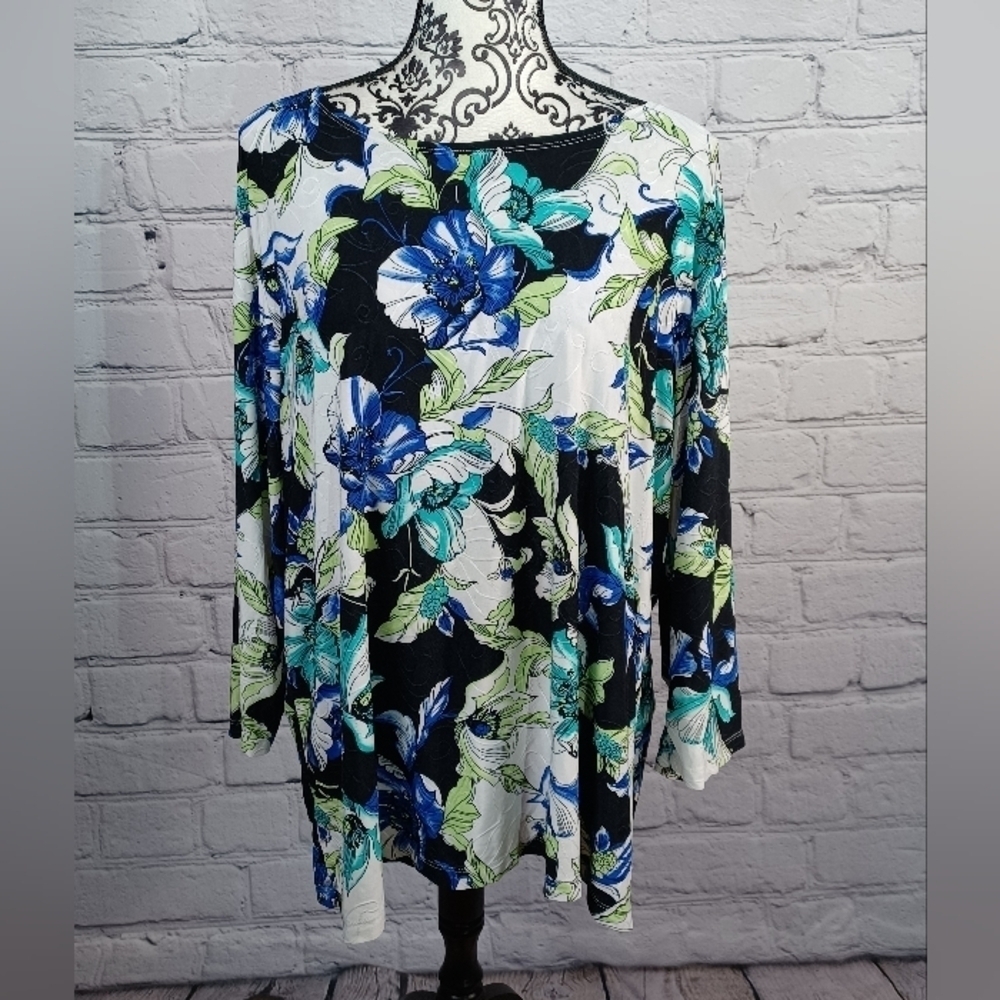 JM Collection Womens Long Sleeve Stretch Knit Floral Print plus size 3x Top b30